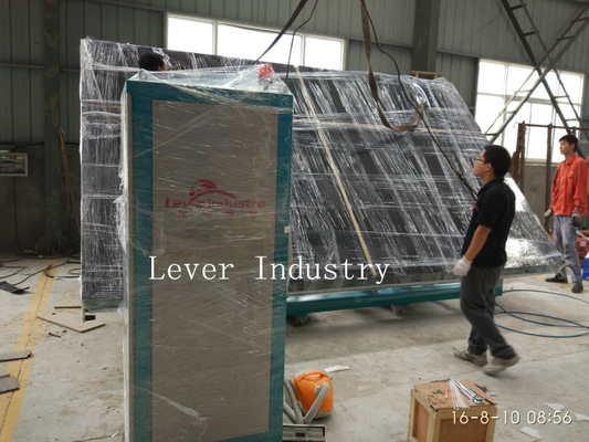 China Máquina del corte del vidrio del CNC con la inclinación proveedor