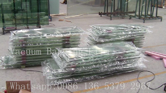 China Película de nylon suave del empaquetamiento del vacío para el vidrio laminado proveedor